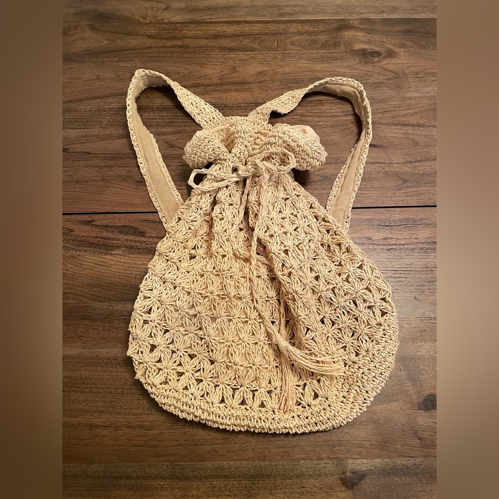 Aerie beach backpack